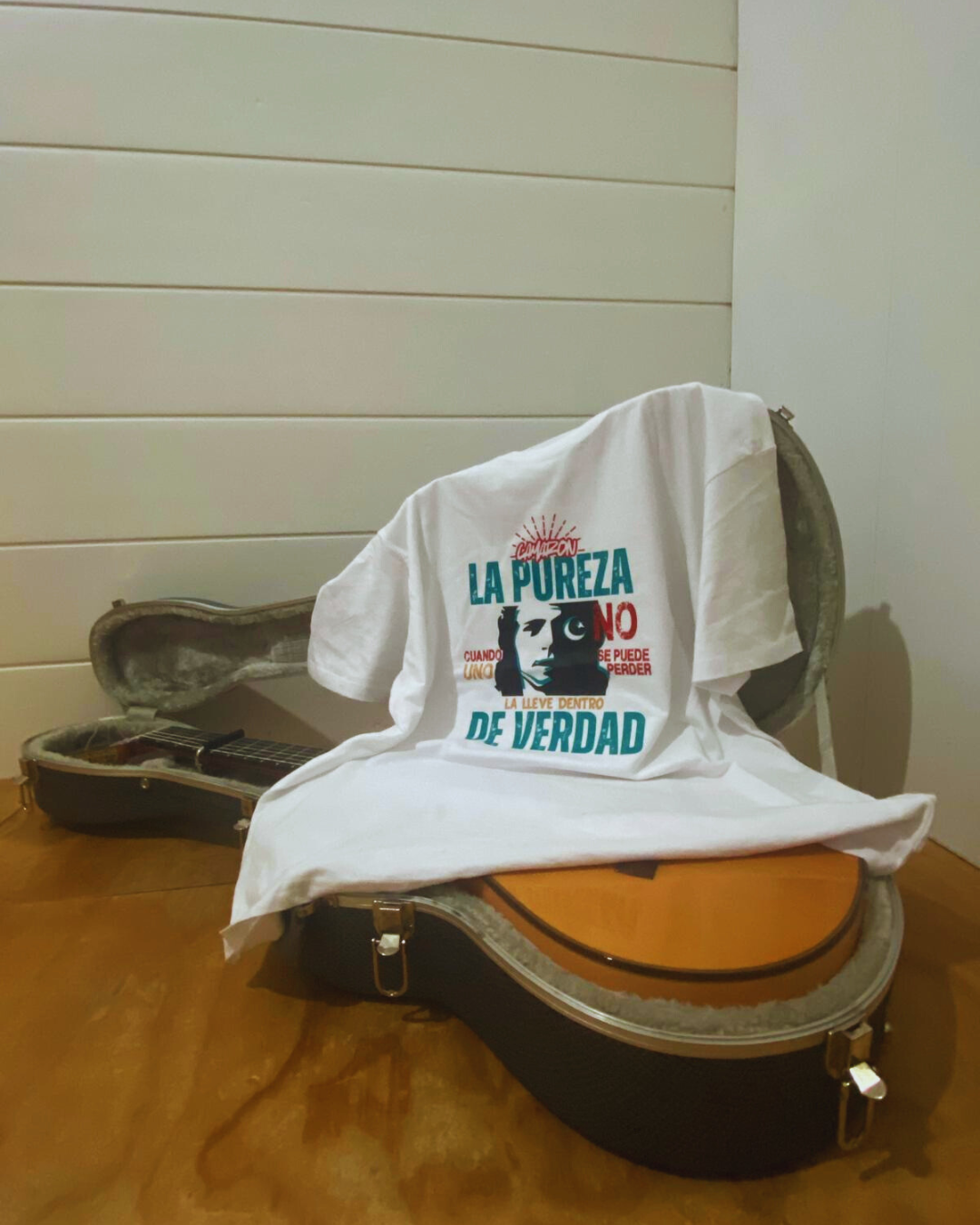 Camiseta "La Pureza No Se Puede Perder" – Esencia flamenca en blanco - Imagen 3